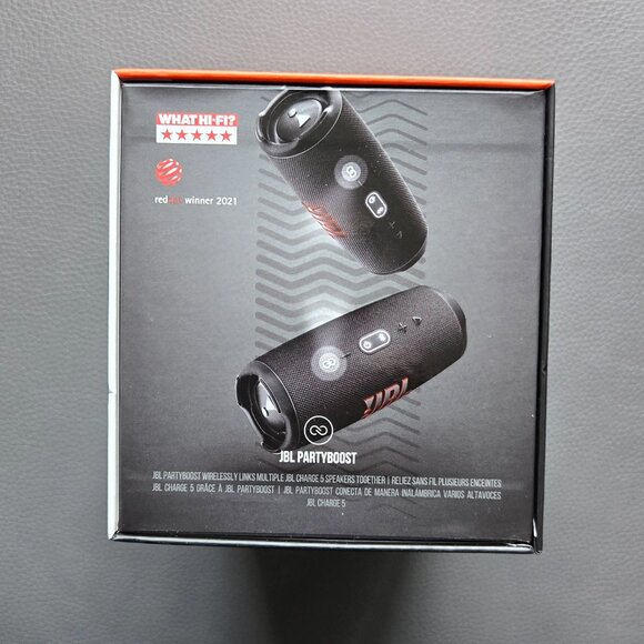 JBL CHARGE 5 - Portable Bluetooth Speaker Waterproof and USB Charge Out - Black - Picture 6 of 6